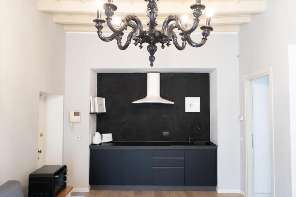 Thea - Centro Storico Bed and Breakfast Μόνζα Εξωτερικό φωτογραφία