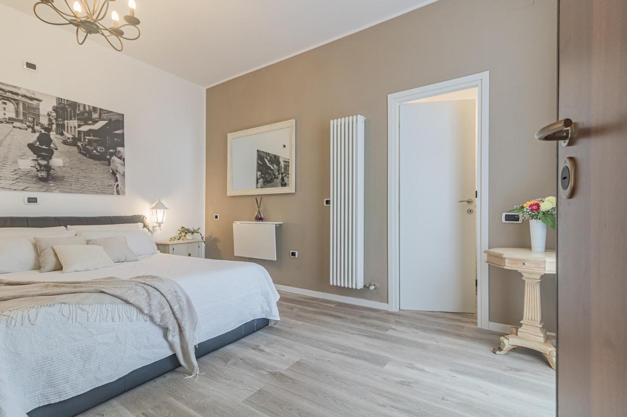 Thea - Centro Storico Bed and Breakfast Μόνζα Εξωτερικό φωτογραφία